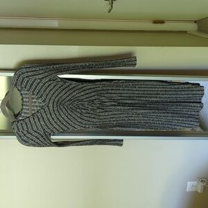 Long sleeved bodycon dress